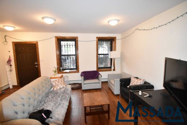 53-macdonough-st-bed-stuy-new-york-11216-IH3vg.jpg